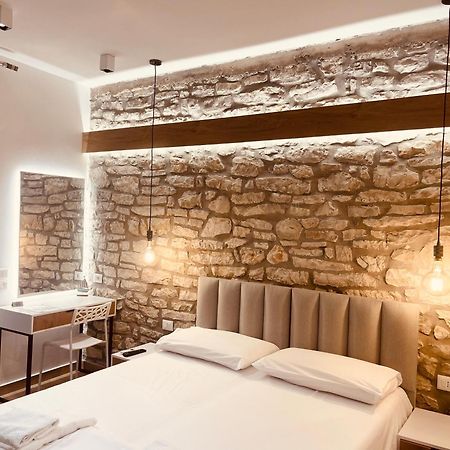 Comfort Guest Rooms Vila Hm Saranda Extérieur photo
