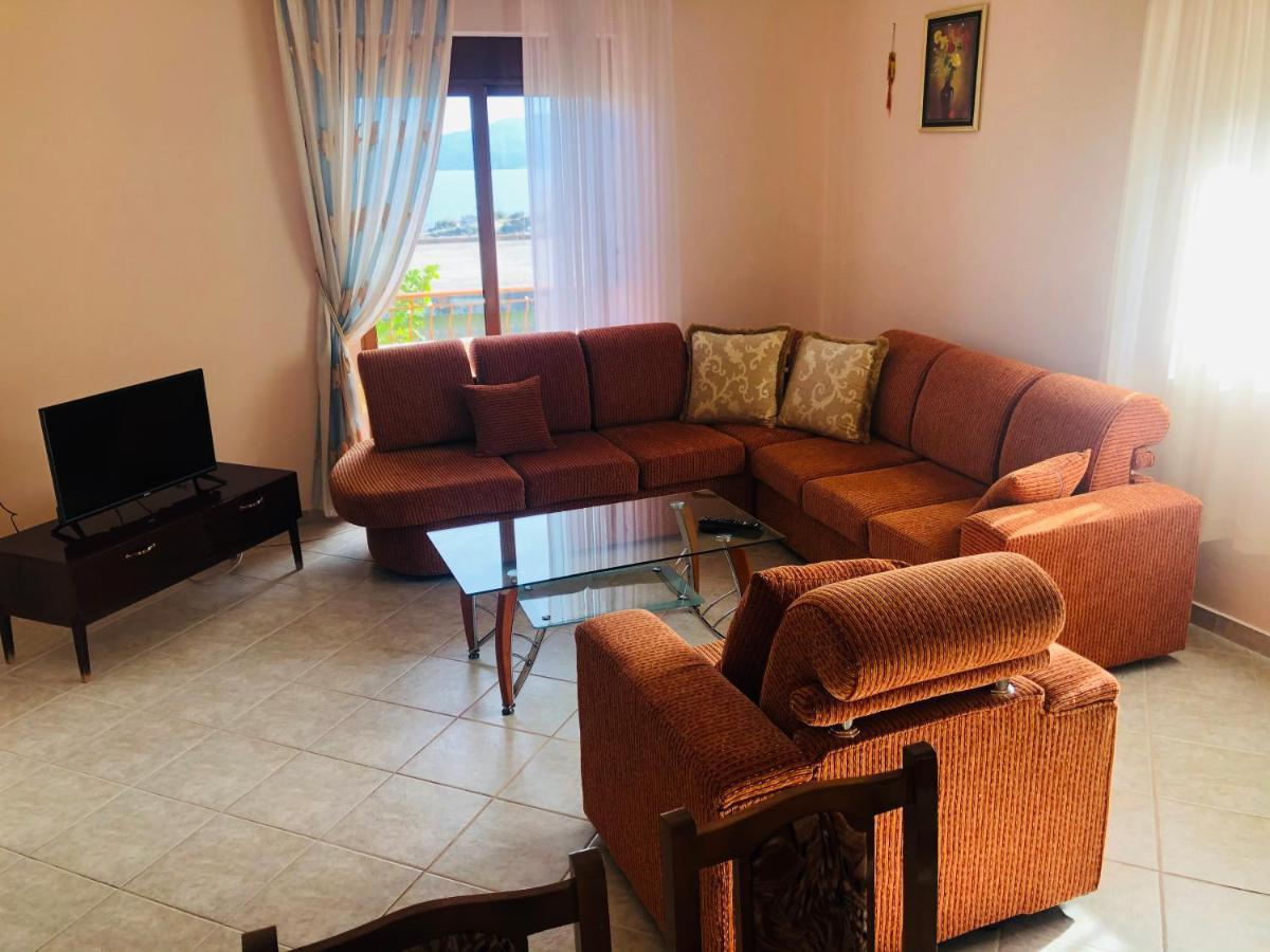 Comfort Guest Rooms Vila Hm Saranda Extérieur photo