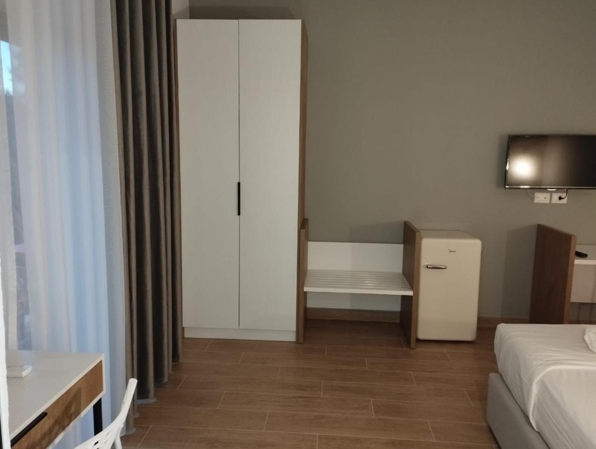 Comfort Guest Rooms Vila Hm Saranda Extérieur photo