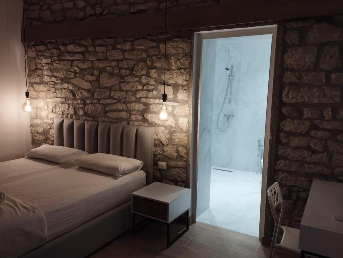 Comfort Guest Rooms Vila Hm Saranda Extérieur photo