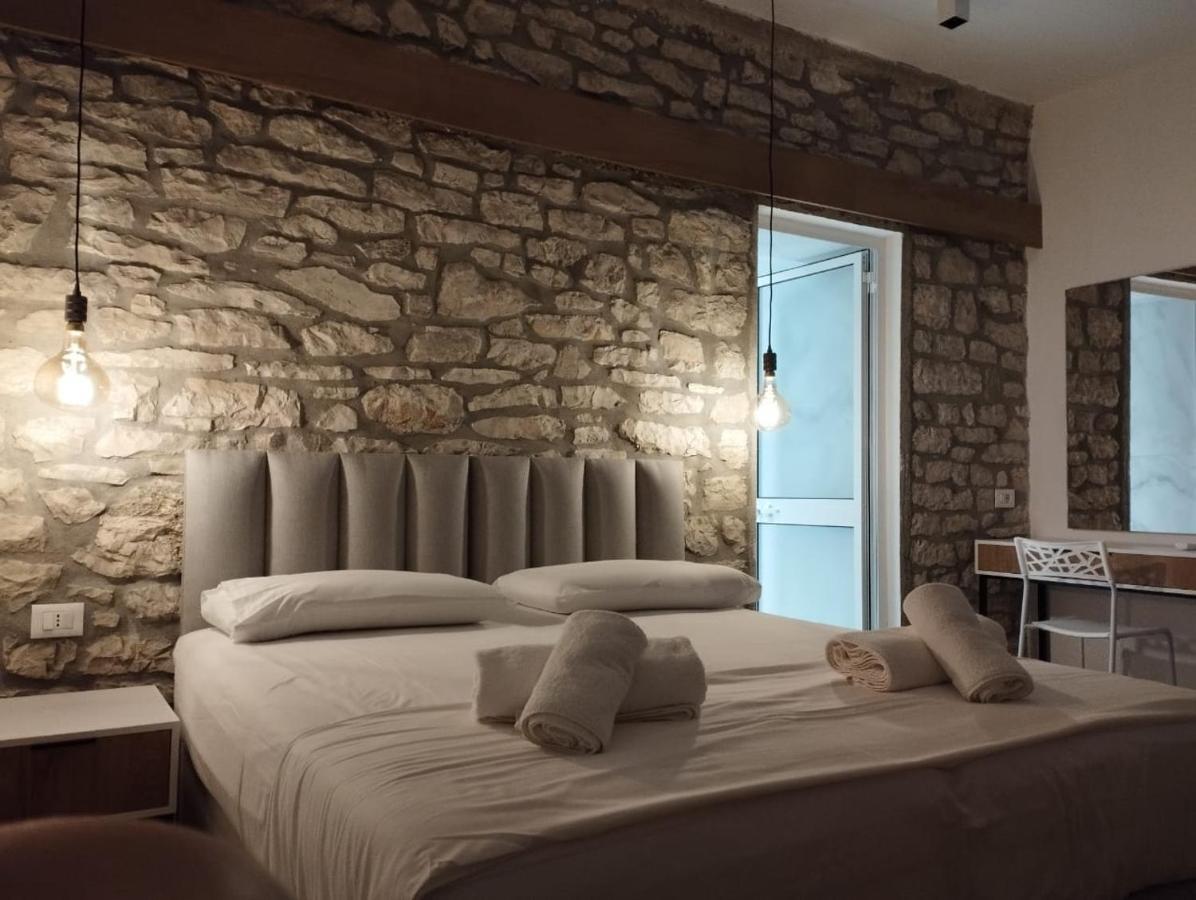 Comfort Guest Rooms Vila Hm Saranda Extérieur photo