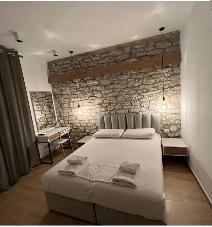 Comfort Guest Rooms Vila Hm Saranda Extérieur photo