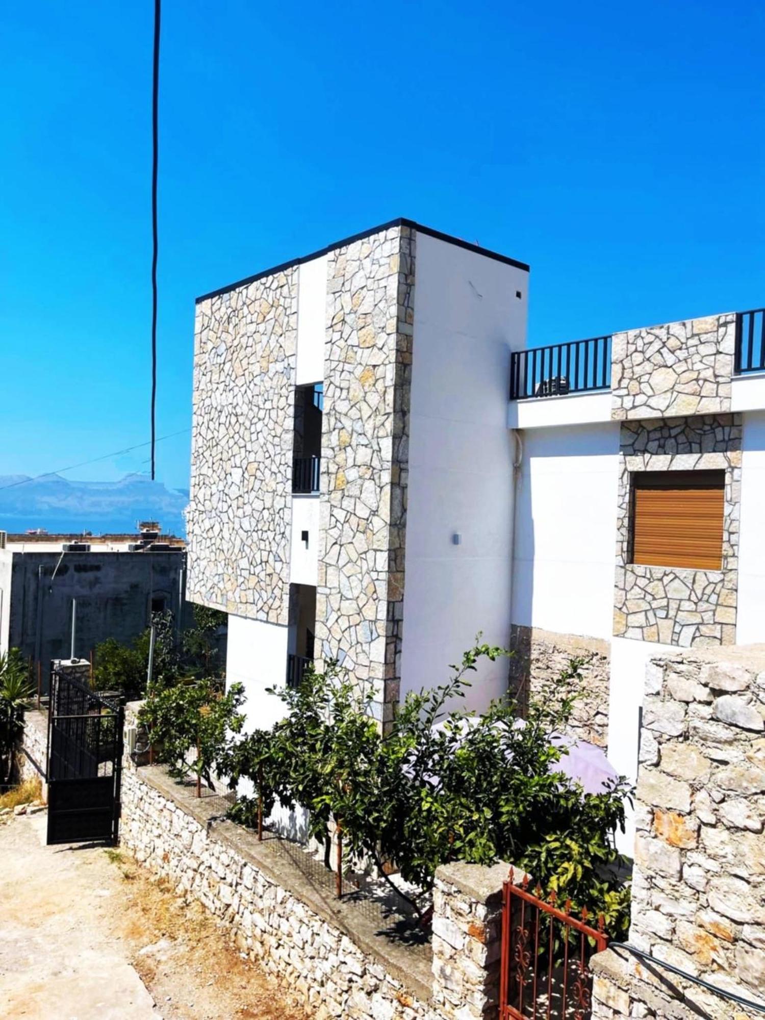 Comfort Guest Rooms Vila Hm Saranda Extérieur photo