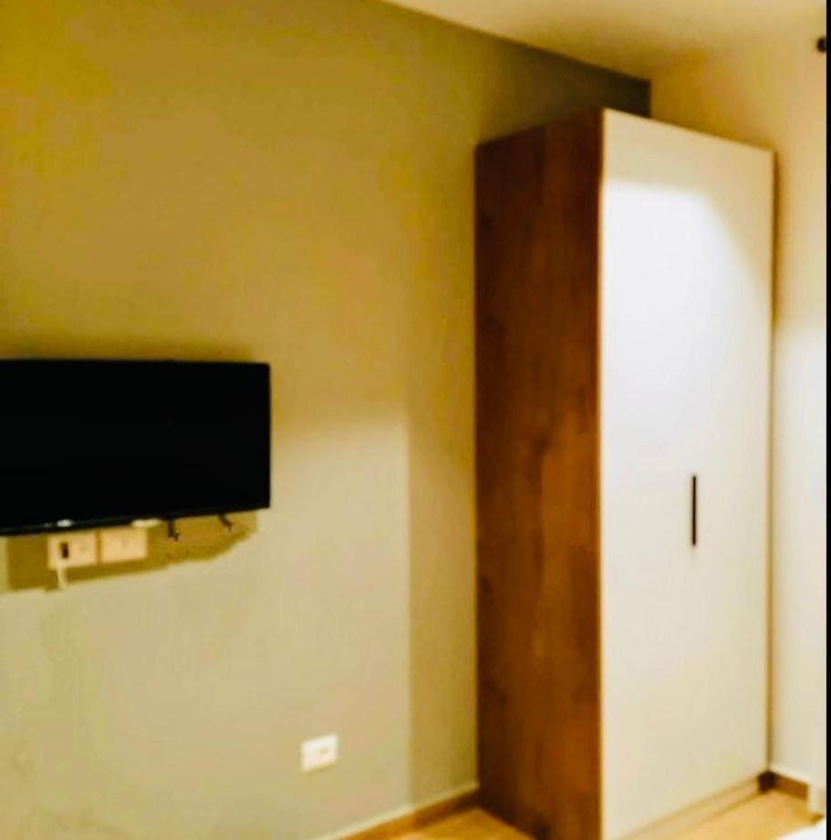 Comfort Guest Rooms Vila Hm Saranda Extérieur photo