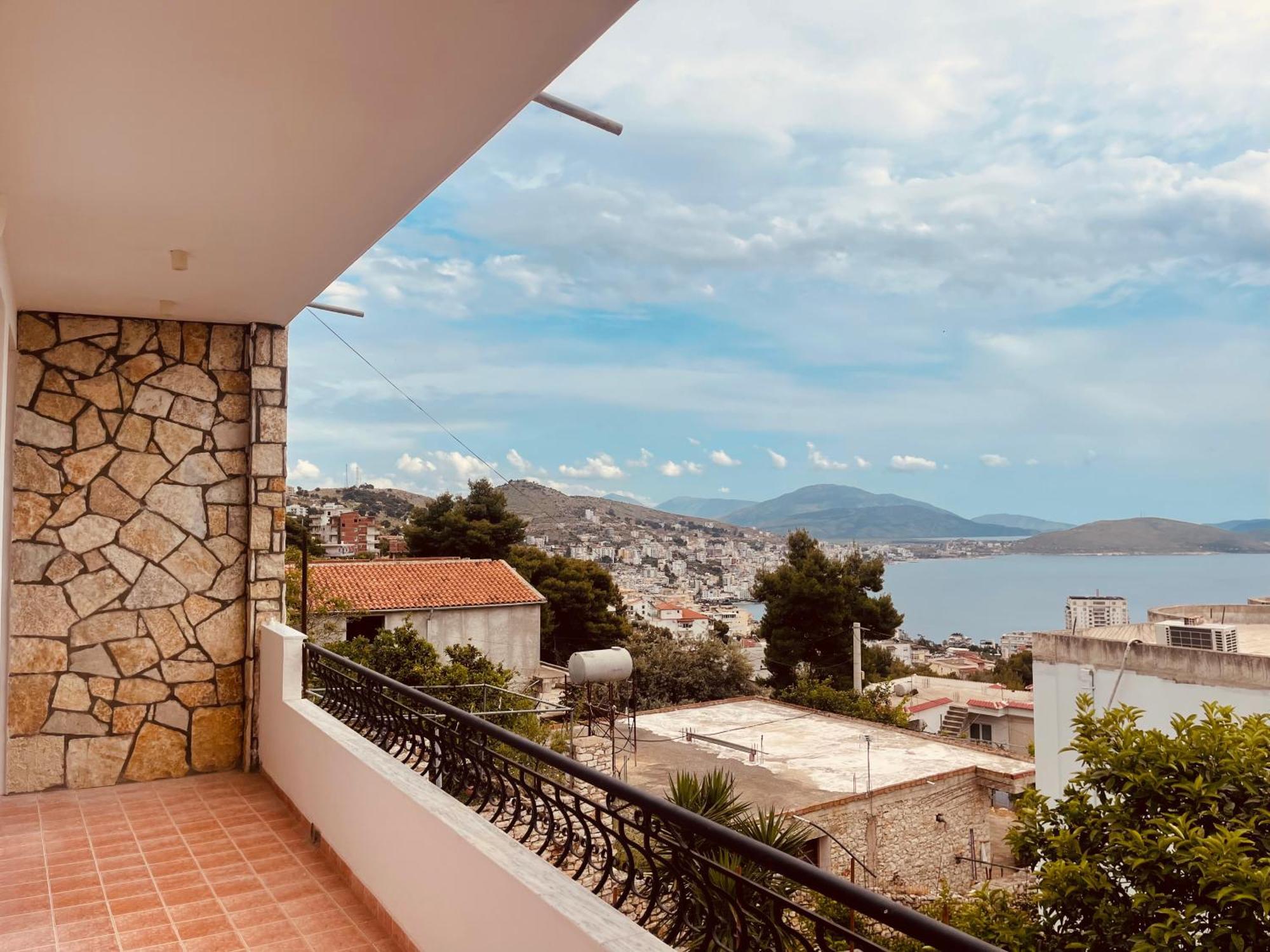 Comfort Guest Rooms Vila Hm Saranda Extérieur photo