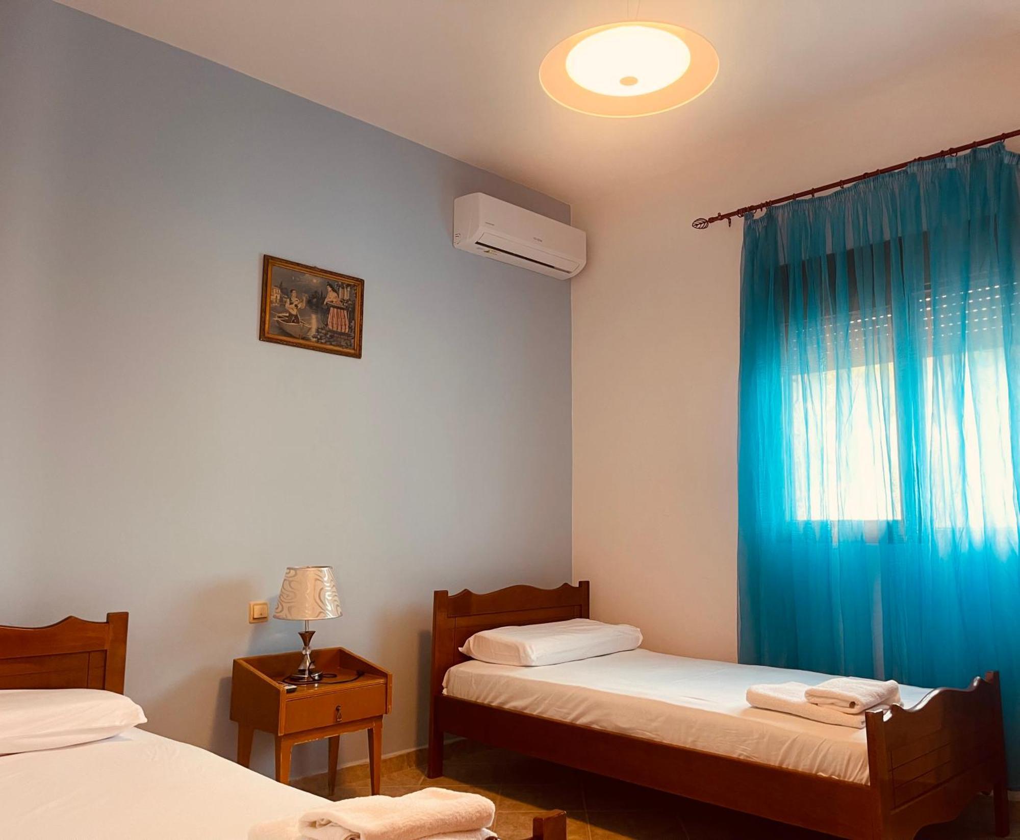 Comfort Guest Rooms Vila Hm Saranda Extérieur photo