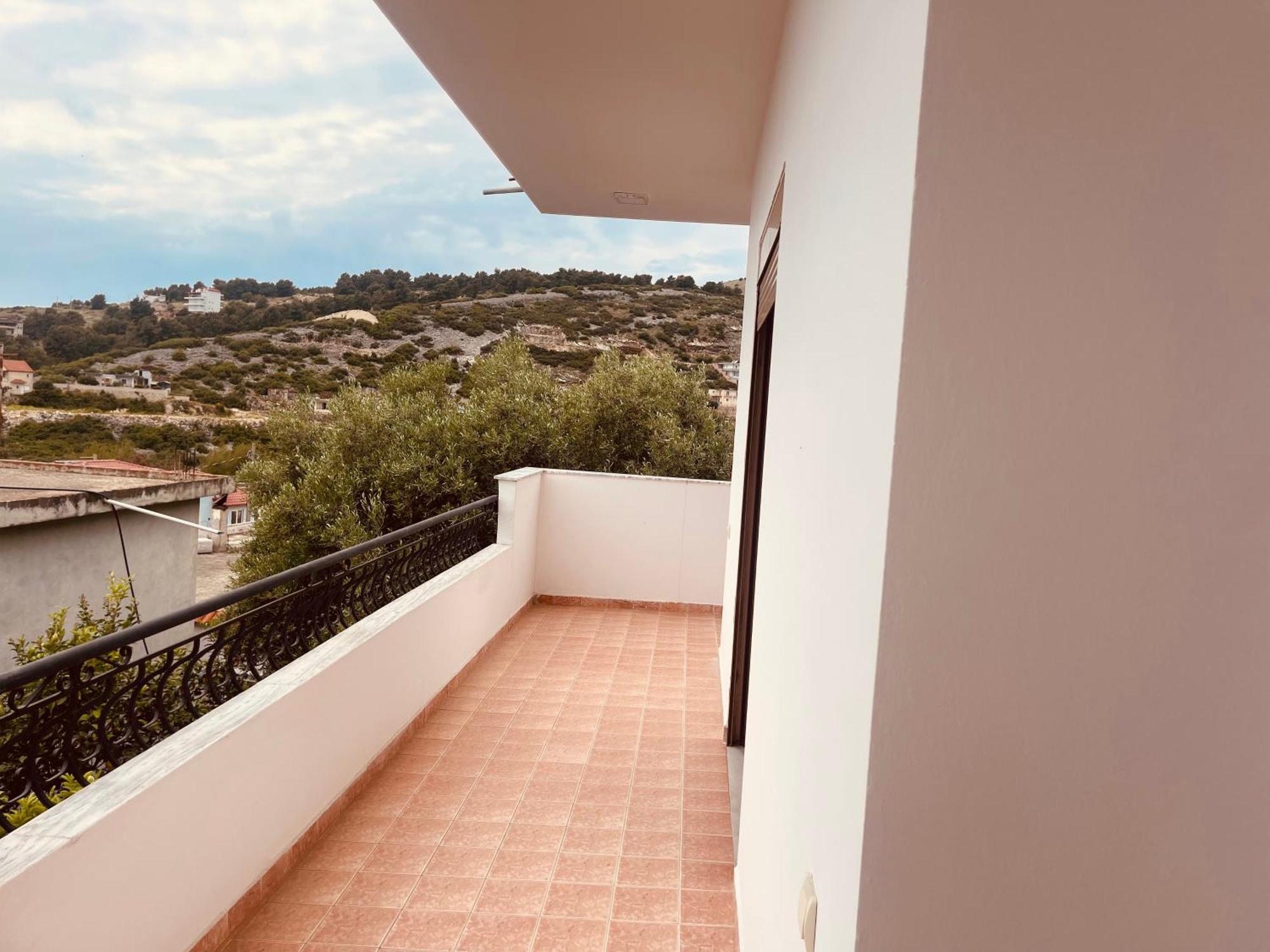 Comfort Guest Rooms Vila Hm Saranda Extérieur photo